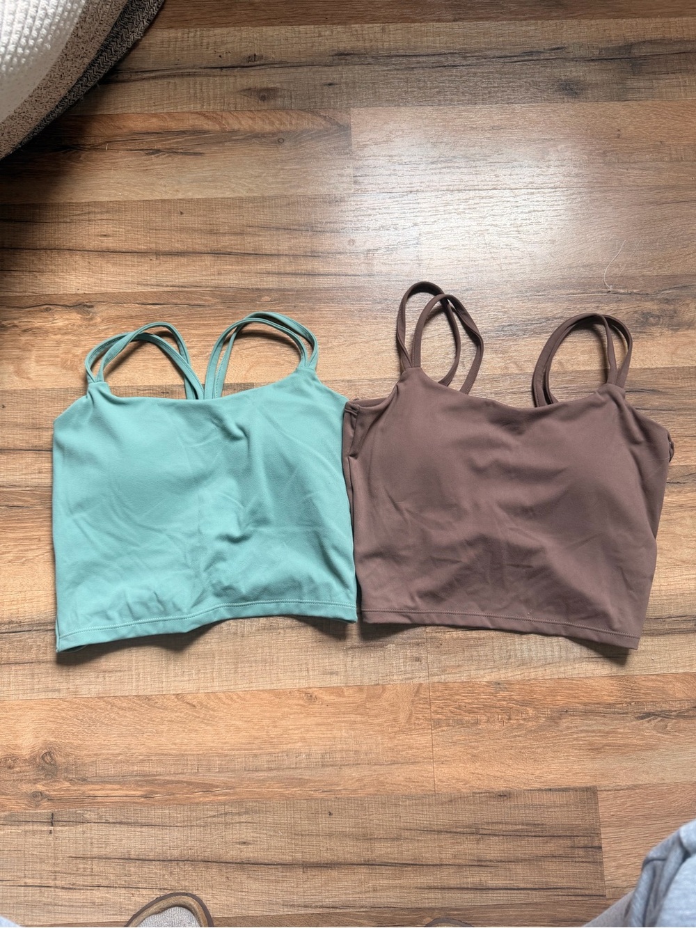 Women’s Double-Strap Crop Tank Top - Aqua and Taupe